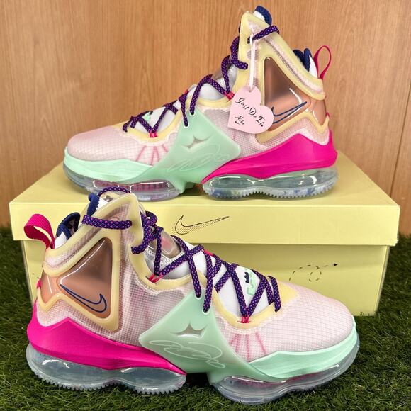 Nike LeBron 19 Valentine\'s Day Basketball Shoes DH8459-900 Men\'s Size 10.5 main image 6
